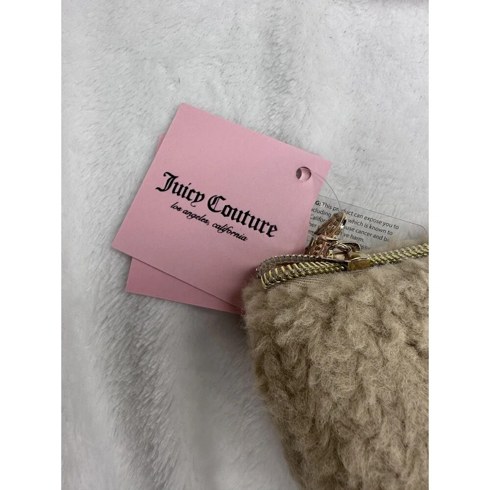 Juicy Couture Travel Cosmetic Bag Beige Sherpa Gold Heart Bottom Compartment
